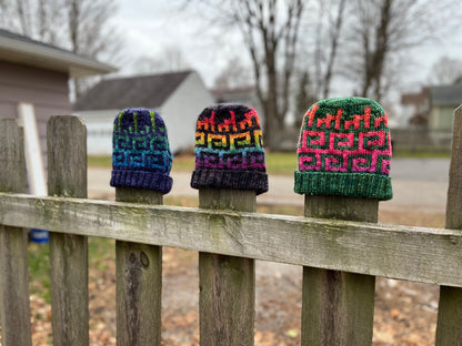 Hedge Maze Hat Yarn Kit